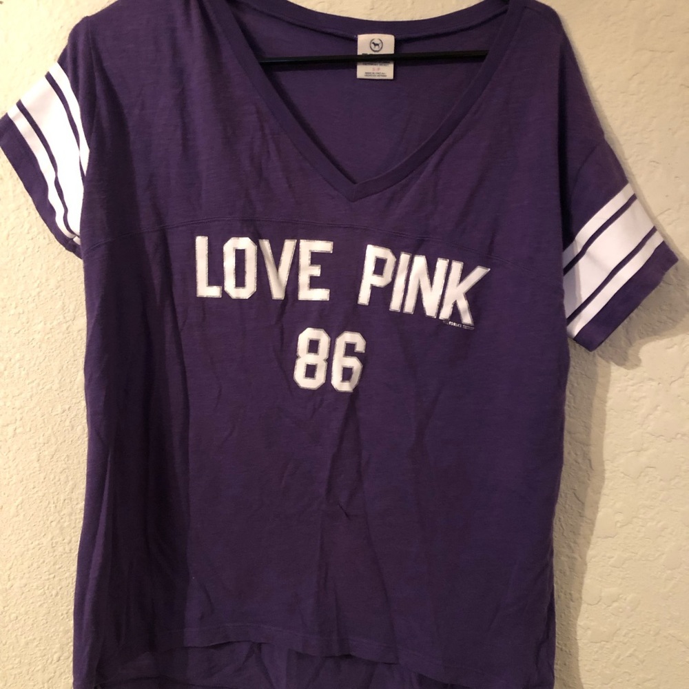 V-Neck Victoria’s Secret Pink Jersey Style T 💜
